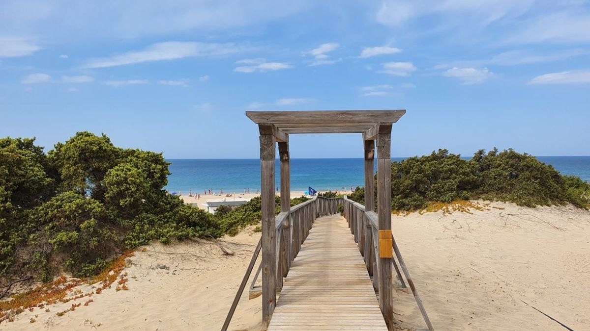 Las 5 playas de Cádiz más bonitas para pasar el verano