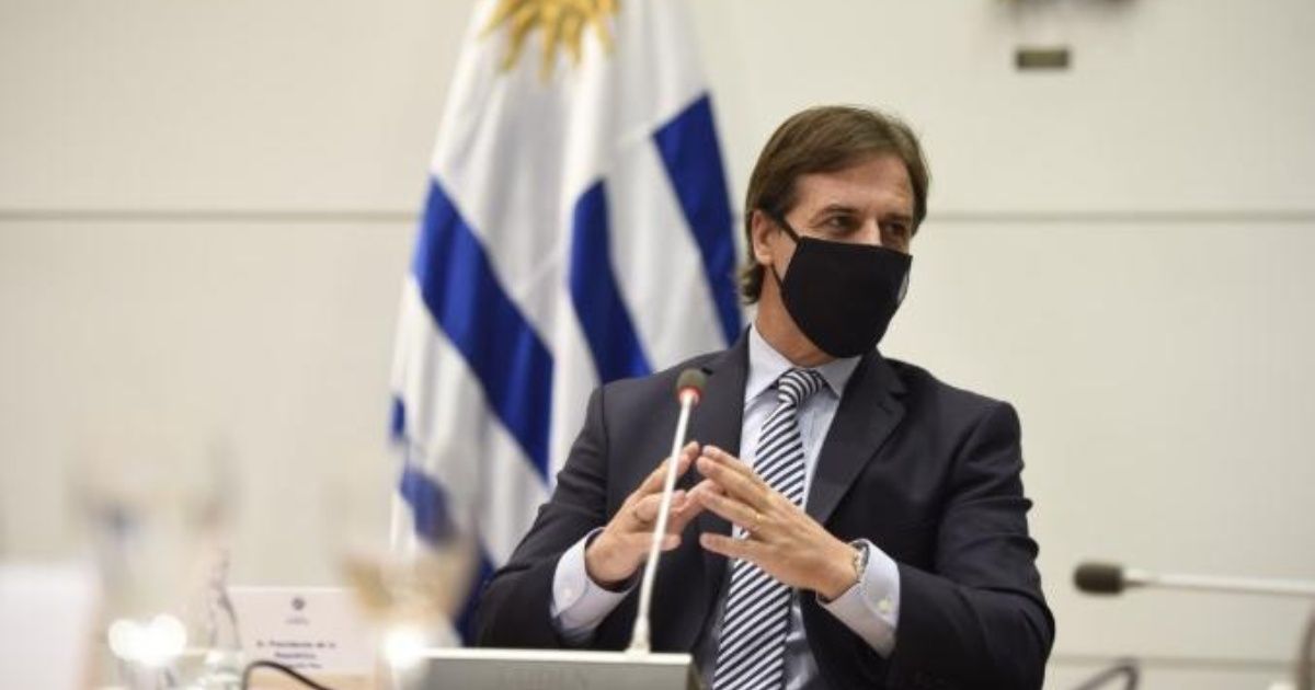 Uruguay explica cómo tramitar la residencia fiscal y darse de baja en Argentina