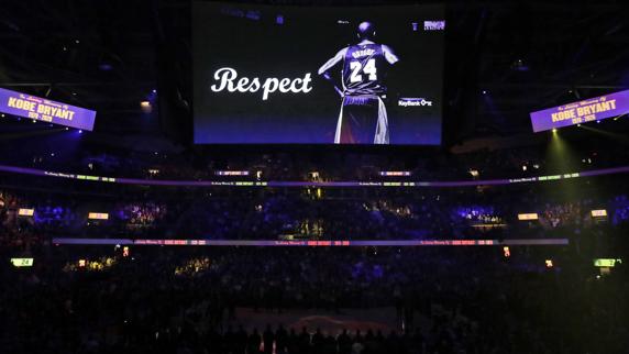 Imagen del tributo a Kobe Bryant celebrado en el All Star de Chicago.