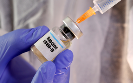 Moderna inicia fase 3 de su vacuna contra coronavirus