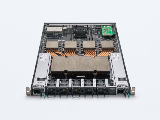 Graphcore presenta el nuevo chip GC200 y la máquina expandible M2000 IPU que se ejecuta en ellos