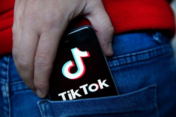 TikTok dice que “no planea ir a ninguna parte” en respuesta a la prohibición pendiente de Estados Unidos