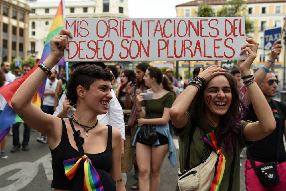 Una tranquilidad insólita en Madrid durante la primera manifestación virtual del Orgullo LGTBI+