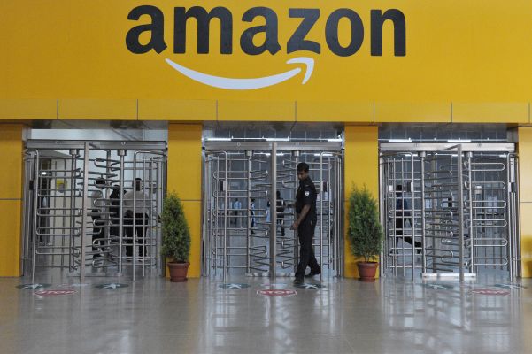 Amazon lanza farmacia en línea en India