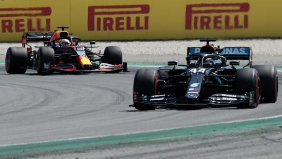 Hamilton, ante Verstappen en Barcelona