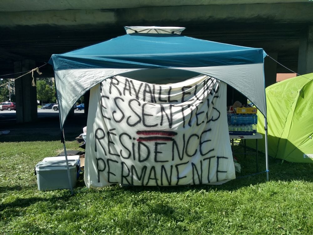 Canadá da la residencia permanente a solicitantes de asilo que lucharon contra la covid-19