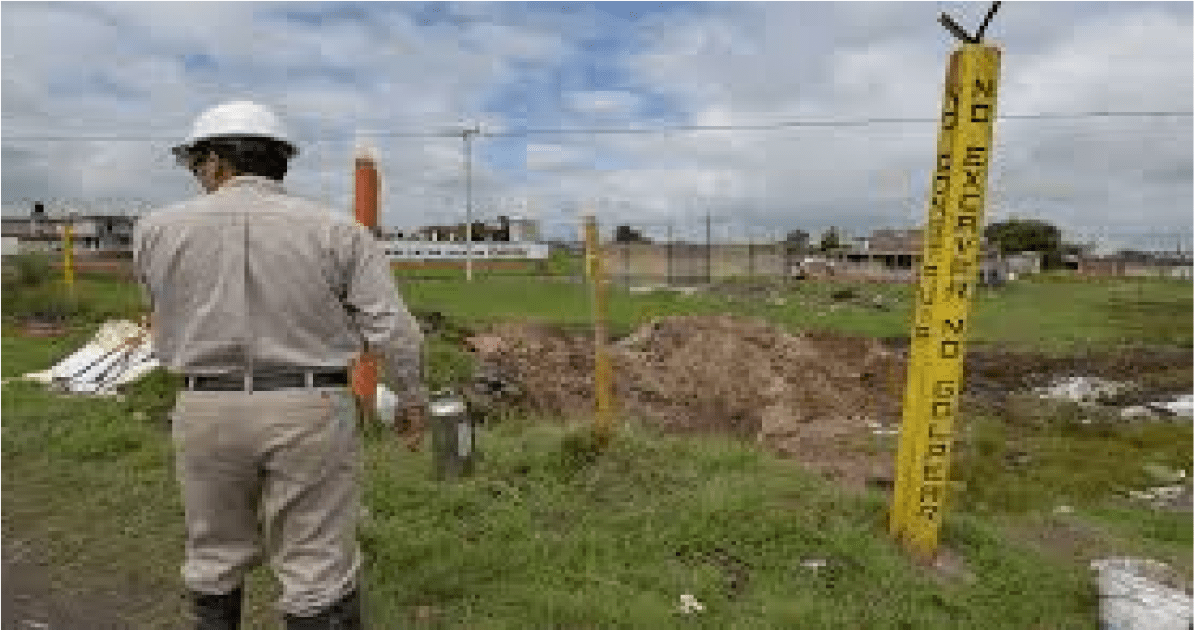 Bandas de huachicoleros de Hidalgo explotan ductos de PEMEX  en Cazadero y Palmillas, San Juan del Río