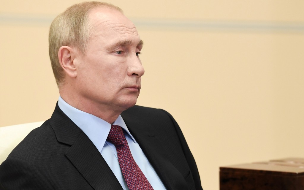 Hija de Putin probó vacuna Sputnik V sin permiso de su padre | Video