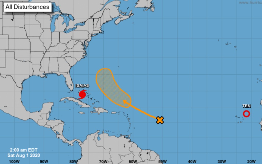 Huracán “Isaías” golpea Bahamas y se desacelera rumbo a Florida