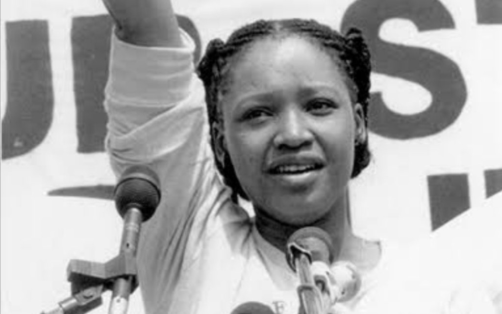 Muere a los 59 años Zindzi Mandela, hija menor de Nelson Mandela