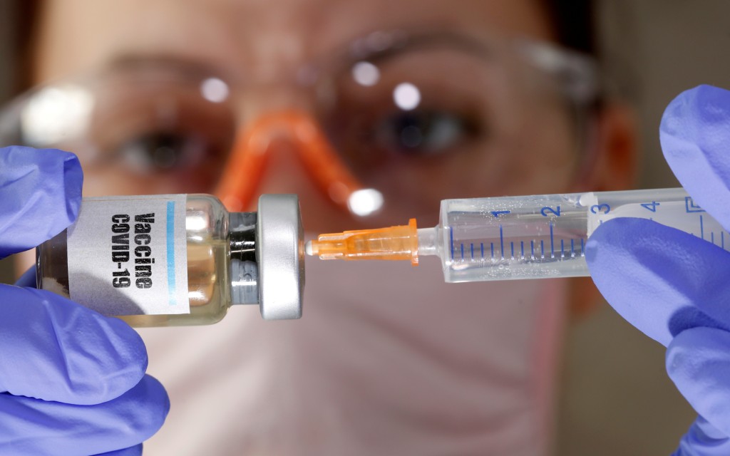 Reino Unido asegura 30 millones de vacunas de la firma alemana Biontech
