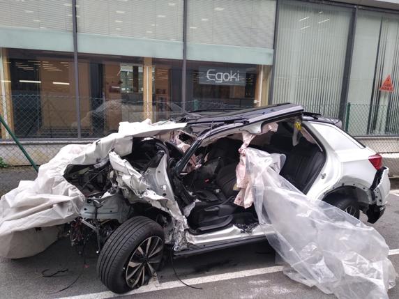 Así quedó el coche de Javi Pérez tras su accidente del 14 de abril de 2019