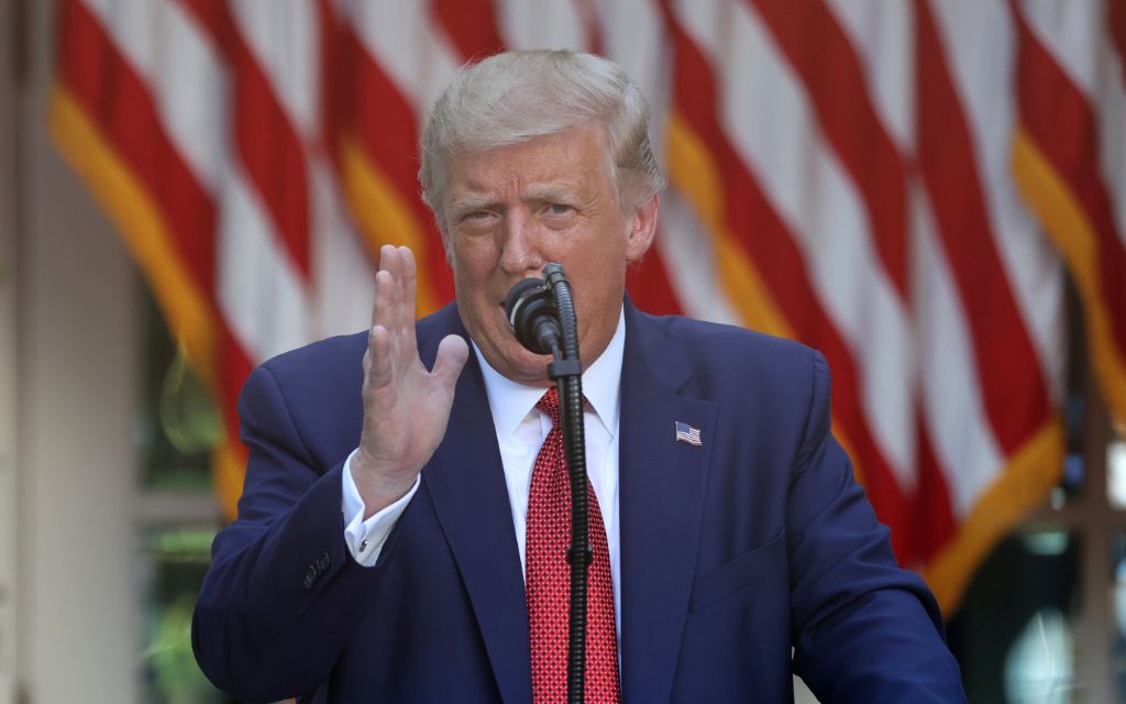 Trump promete que decreto migratorio para ‘dreamers’ será basado en méritos