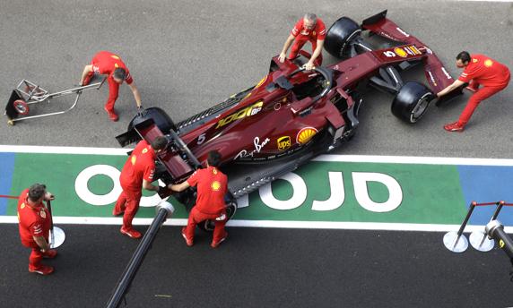 El coche que pilotará Sebastian Vettel en el GP de la Toscana de F1 2020, de color burdeos para celebrar el GP número 1.000 de Ferrari en la F1