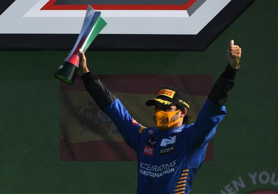 Carlos Sainz atiende desde Mugello a MD tras su podio de Monza