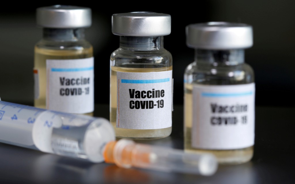 El 14% de voluntarios de la vacuna rusa anti-Covid ha sufrido efectos secundarios