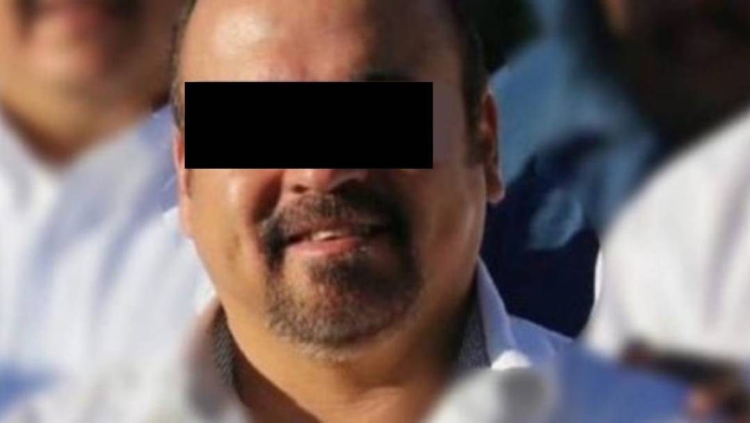 Funcionario pederasta, solo debe pagar 13 mil pesos, fue sorprendido con una niña desnuda en su auto