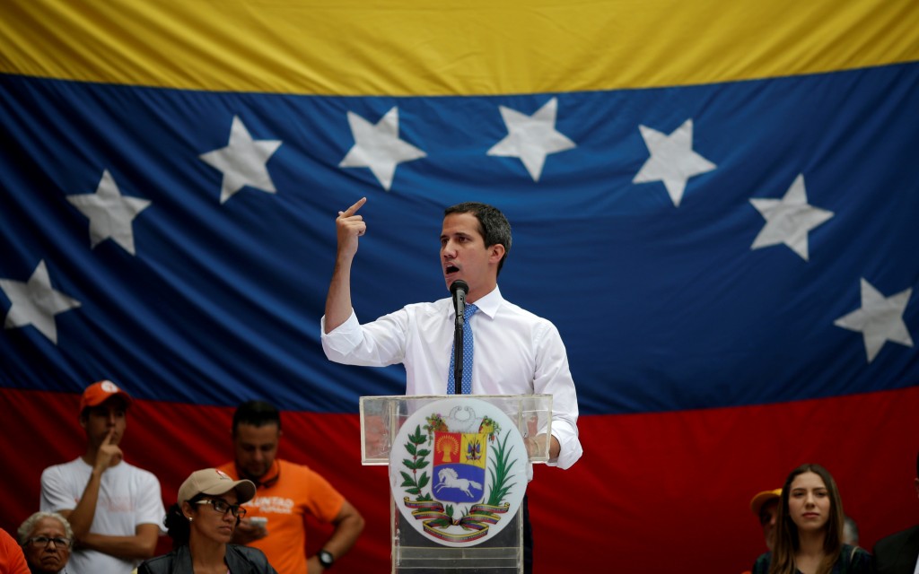 Guaidó presenta Pacto Unitario con 37 partidos para unir a oposición venezolana