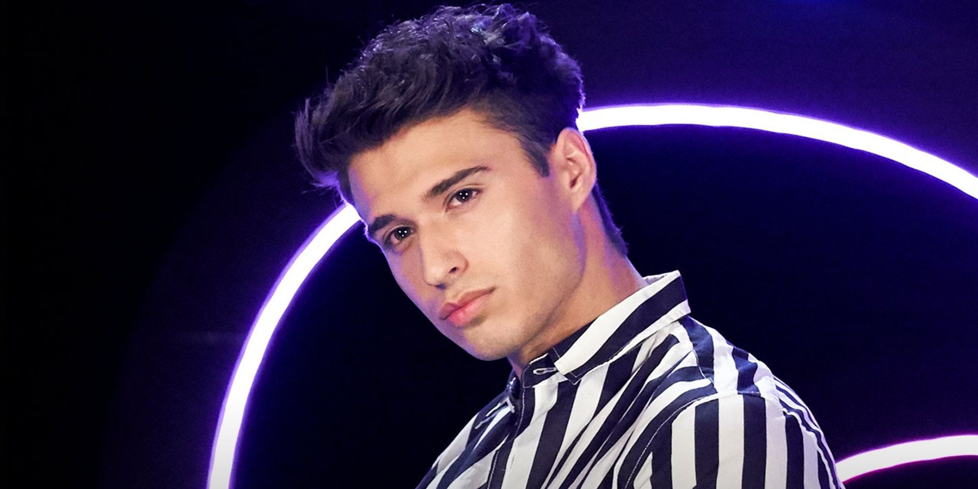 Love Island USA Temporada 2: Los fanáticos están babeando por Carrington Rodríguez en Insta