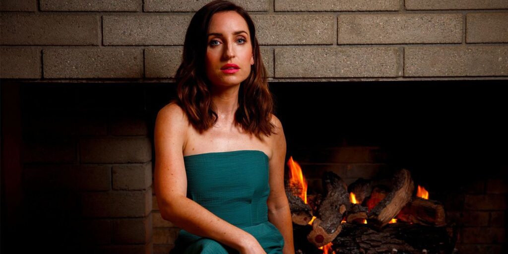 Películas y programas de televisión de Zoe Lister-Jones: donde conoces la estrella de Life In Pieces