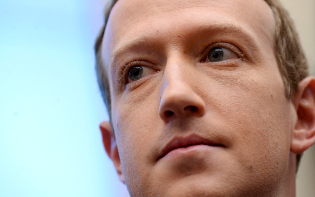 Zuckerberg donará 300 mdd para proceso electoral en EU
