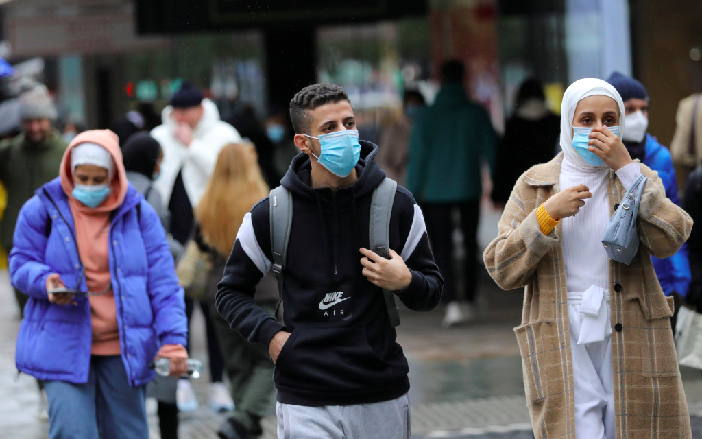 Pandemia de Covid suma más de 326 mil casos nuevos y supera los 37.8 millones de contagios