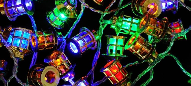 Cómo conectar luces LED de Navidad a un atenuador
