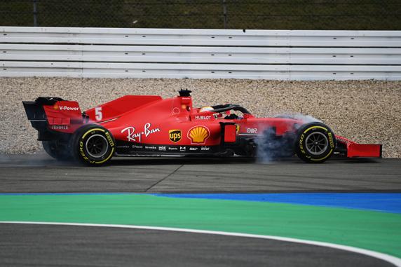 Precisamente, la parte trasera del coche es lo que le está generando más problemas a Vettel