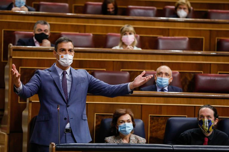 El presidente del Gobierno, Pedro Sánchez, interviene durante la sesión de control al Ejecutivo este miércoles en el Congreso.