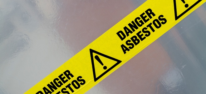 Cómo cubrir el revestimiento de asbesto