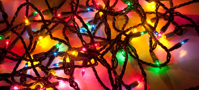 Cómo saber la diferencia entre luces navideñas interiores y exteriores