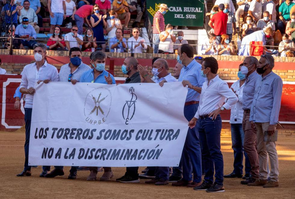 Protesta de los toreros en la feria de Colombinas del pasado agosto.
