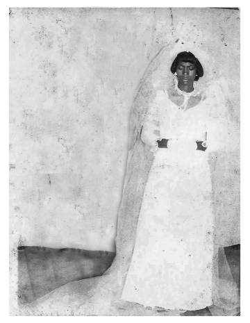 Vitalina Varela en 1980 en el día de su solitaria boda en Cabo Verde.
