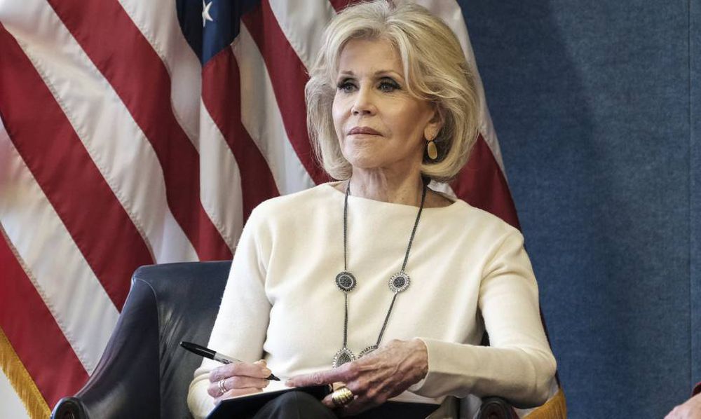 Jane Fonda vuelve a ponerse las mallas para pedir el voto en EE UU