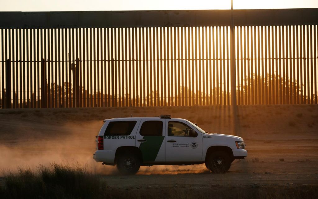 Más migrantes capturados en la frontera entre Estados Unidos y México durante septiembre