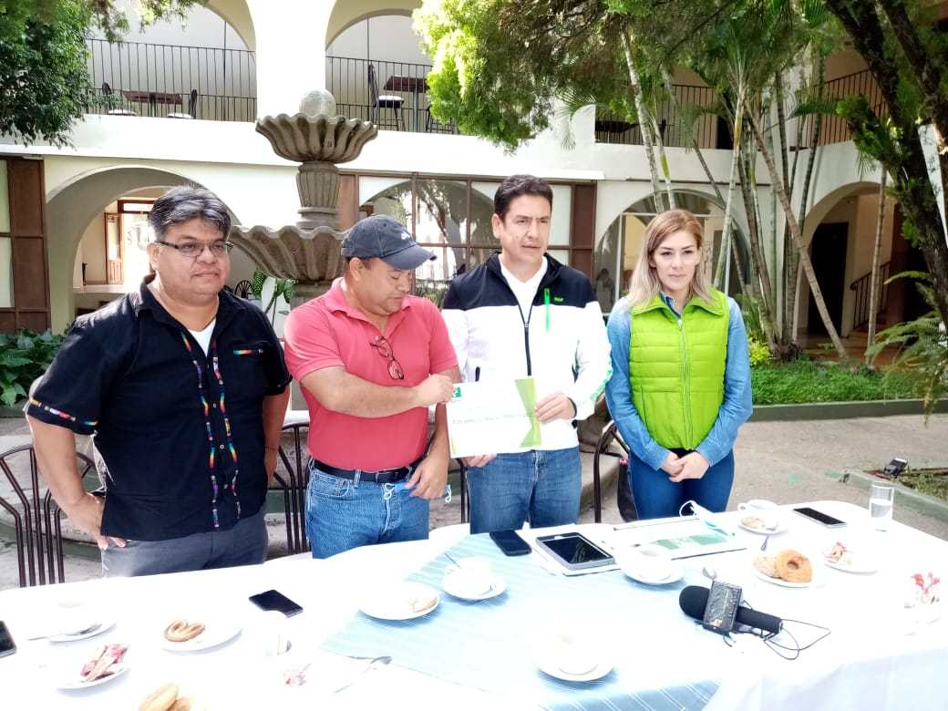 Nombran nuevo líder municipal del Partido Verde en Jalpan, será el profesor Eduardo Jasso Guerrero