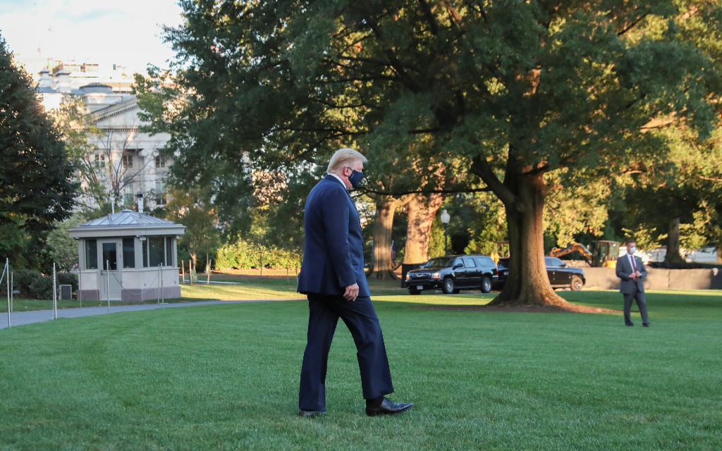 Trump evoluciona “muy bien”, según versión oficial, pero fuentes de la Casa Blanca no comparten el optimismo | Video