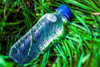 Kenia prohíbe plásticos de un solo uso en áreas naturales