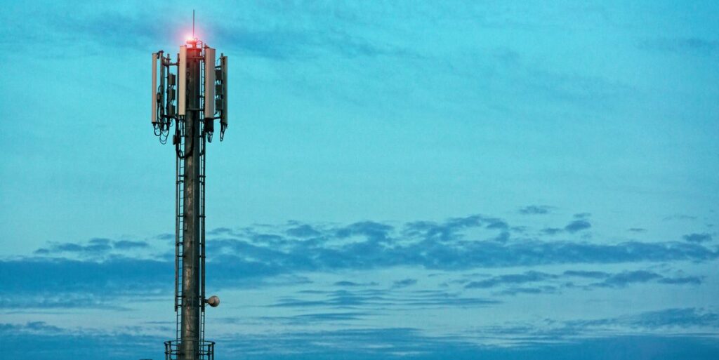 ¿Son seguras las torres 5G?  Aquí está la respuesta definitiva