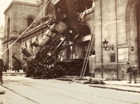 accidente en Montparnasse, París, 1895