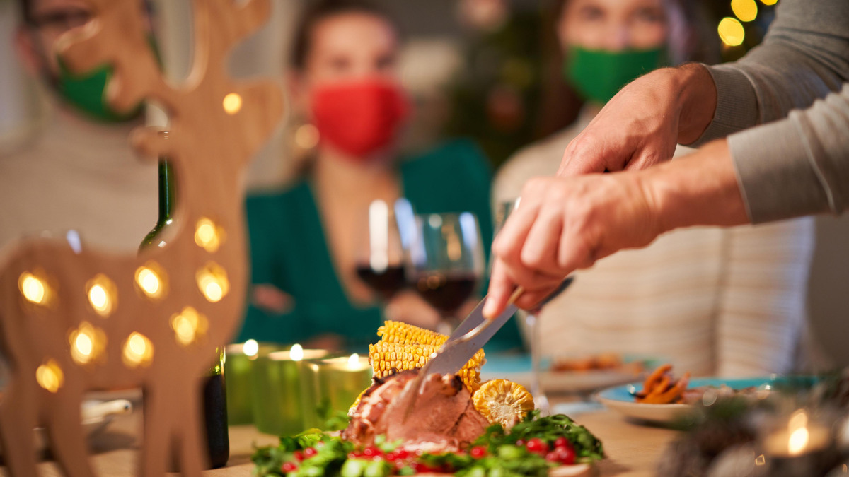 “No viajen para Thanksgiving”, los CDC emiten tajante recomendación para evitar contagios