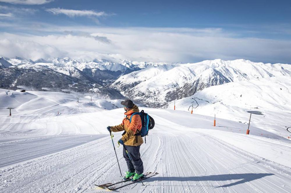 La incertidumbre sobre la apertura congela las expectativas de las estaciones de esquí