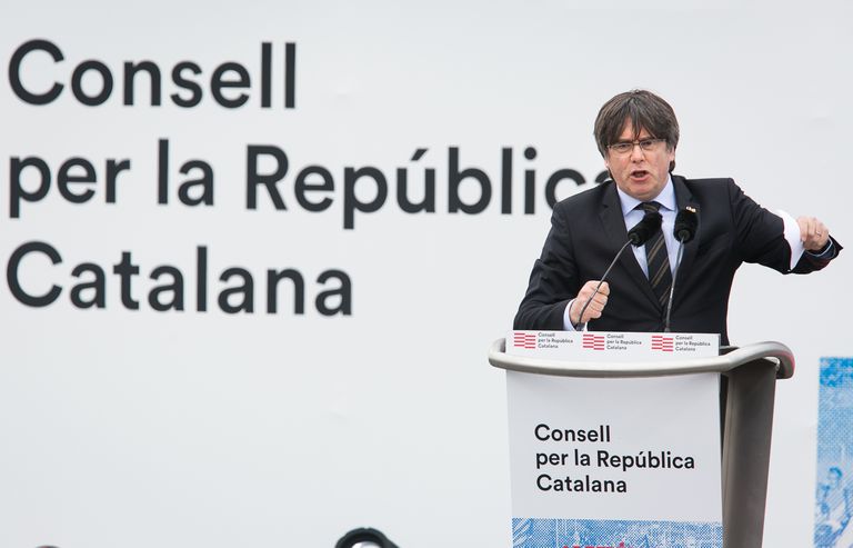 Carles Puigdemont participa en un acto del Consell per la República.