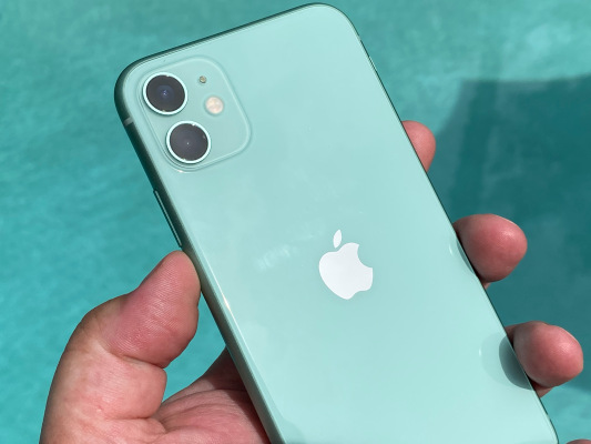 Apple enganchado por 10 millones de euros en Italia, acusado de engañar a los usuarios sobre la resistencia al agua del iPhone