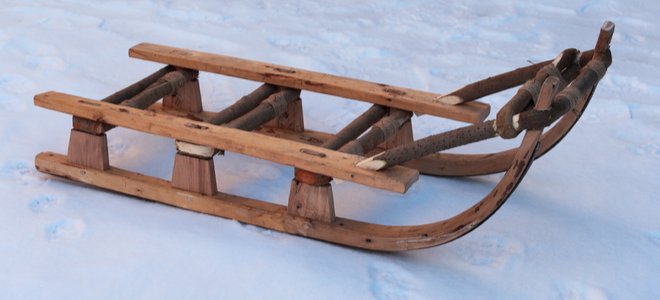 trineo de madera casero