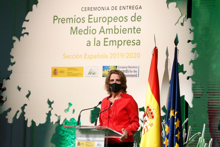 La Ministra para la Transición Ecológica, Teresa Ribera, pronuncia unas palabras al inicio de la ceremonia de entrega de los Premios Europeos de Medio Ambiente a la Empresa (sección española 2019/2020), organizado por la Fundación Biodiversidad.