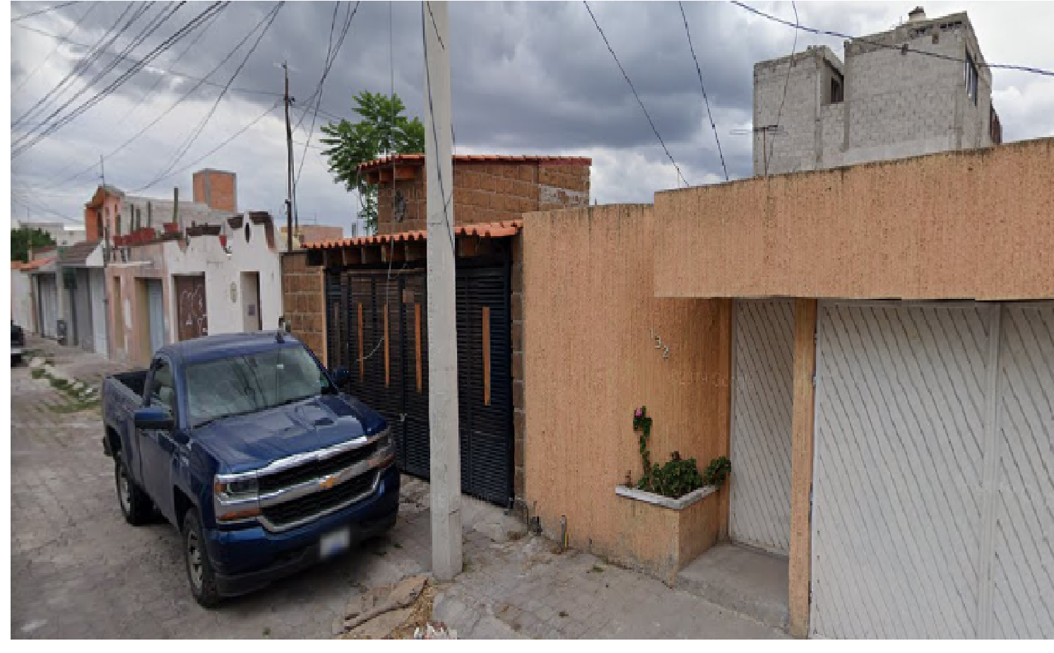 Opera casa de citas en colonia Insurgentes de Querétaro, la protege gobierno de Luis Nava