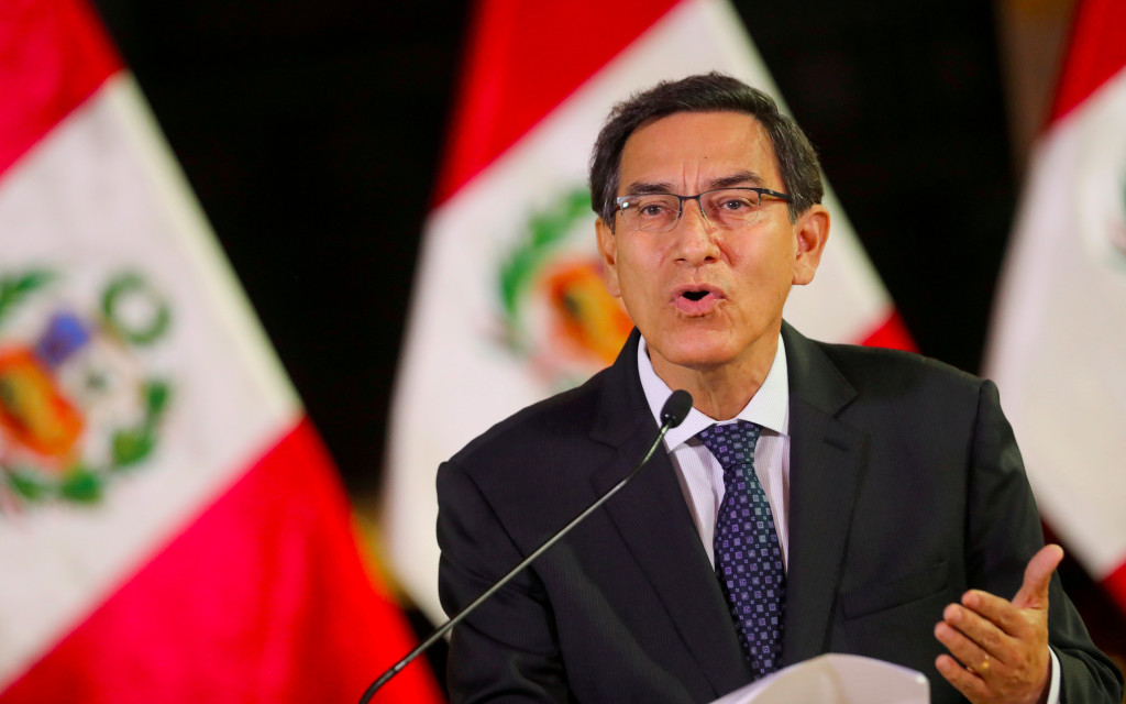 Presidente de Perú, en el banquillo del Congreso por segundo juicio político