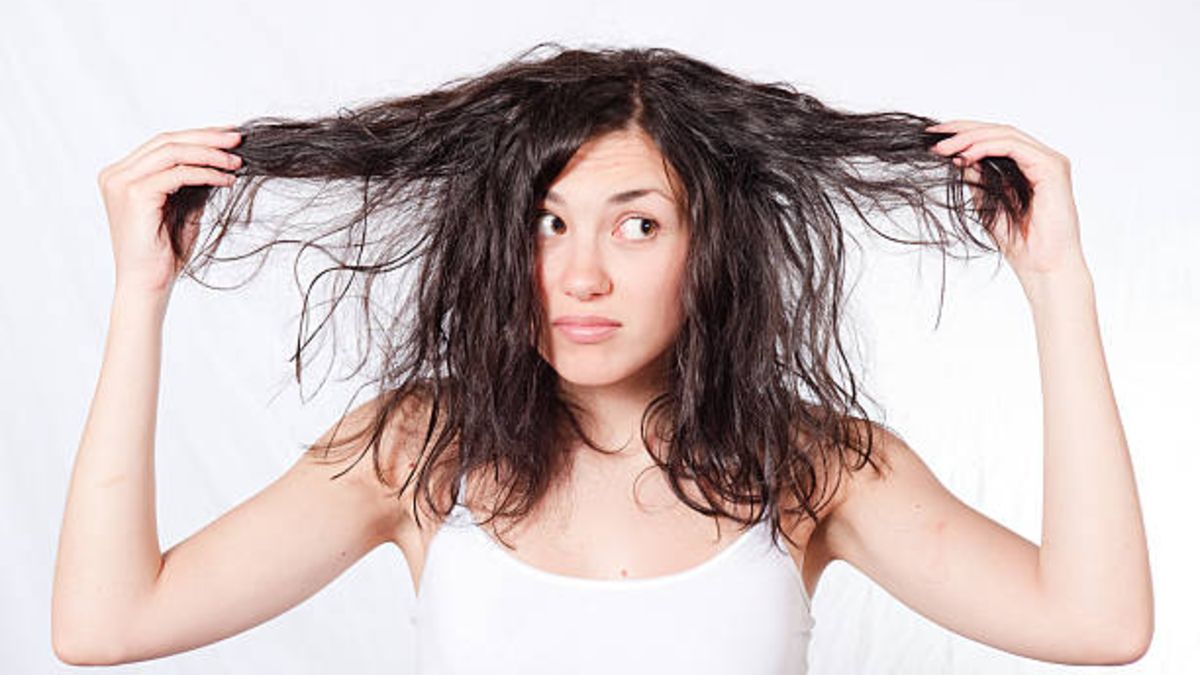 Tips para poder evitar tener el cabello encrespado