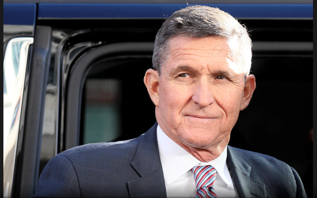 Trump perdona al exasesor Flynn, quien se declaró culpable en la investigación de Rusia